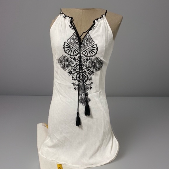 Speechless Dresses & Skirts - Speechless white dress xs